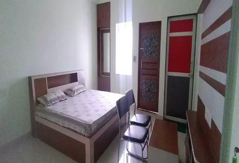 Hotelli Holiday Home, Dausa