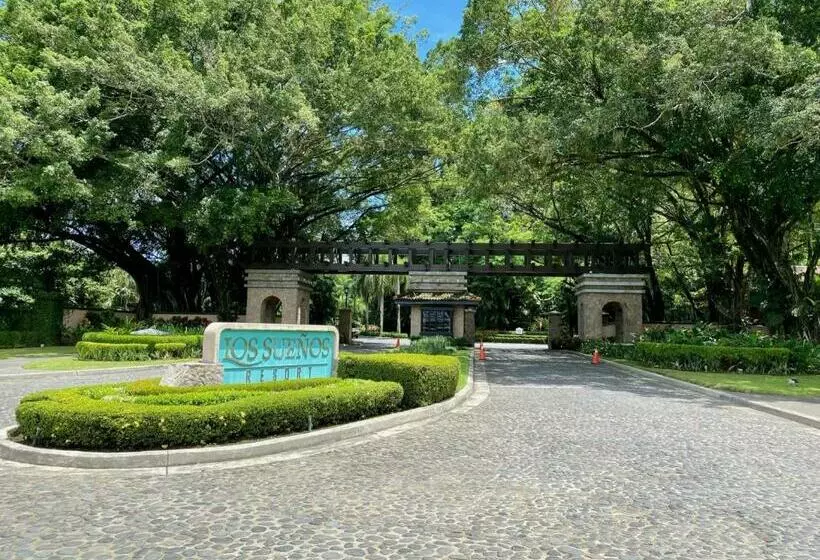 Los Sueños Resort & Marina Condominium Del Mar