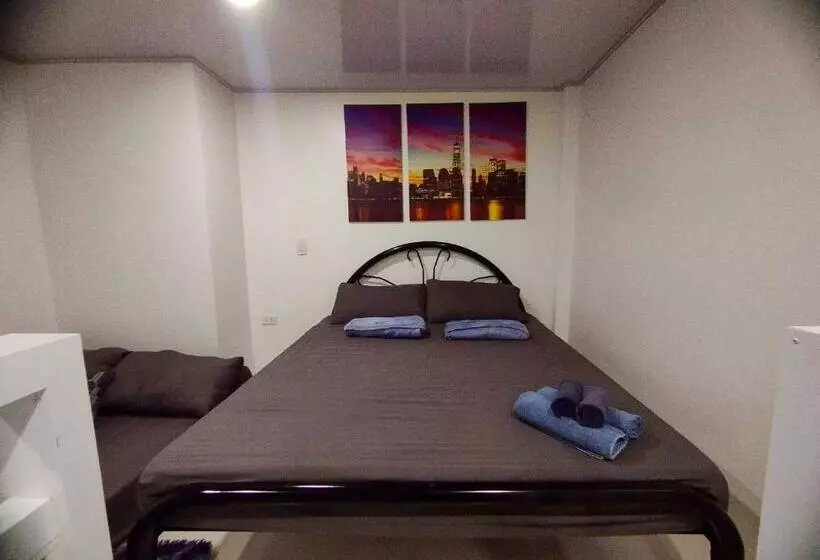 Minimalist Loft 107