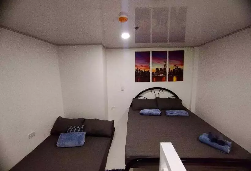 Minimalist Loft 107