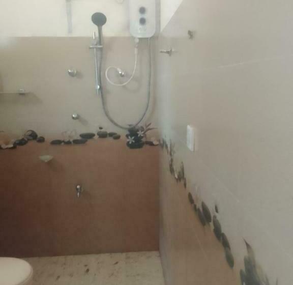 Pensão Isara Beach Paradise