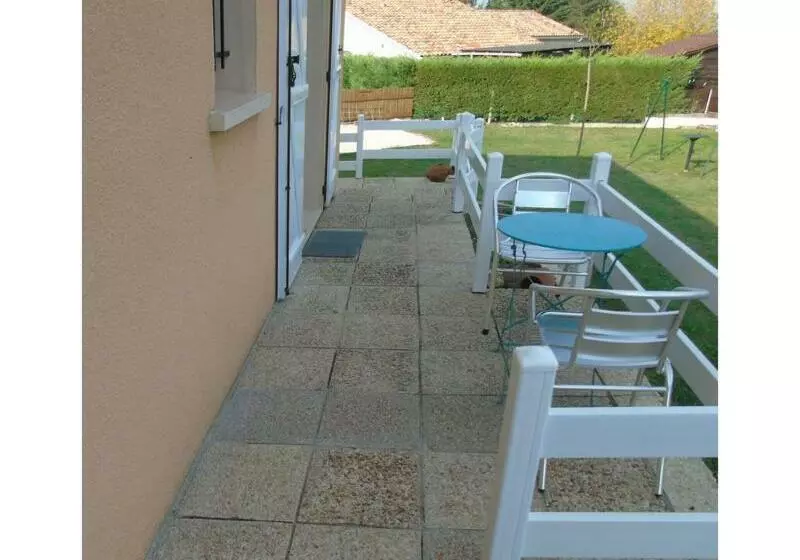 ペンション Les Eglantines