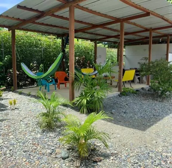 ユースホステル Mi Casa Es Tu Casa Glamping