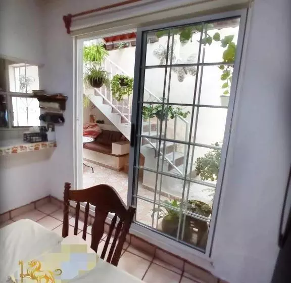 تختخواب و صبحانه Home Sweet Home Guanajuato