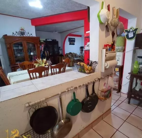 تختخواب و صبحانه Home Sweet Home Guanajuato