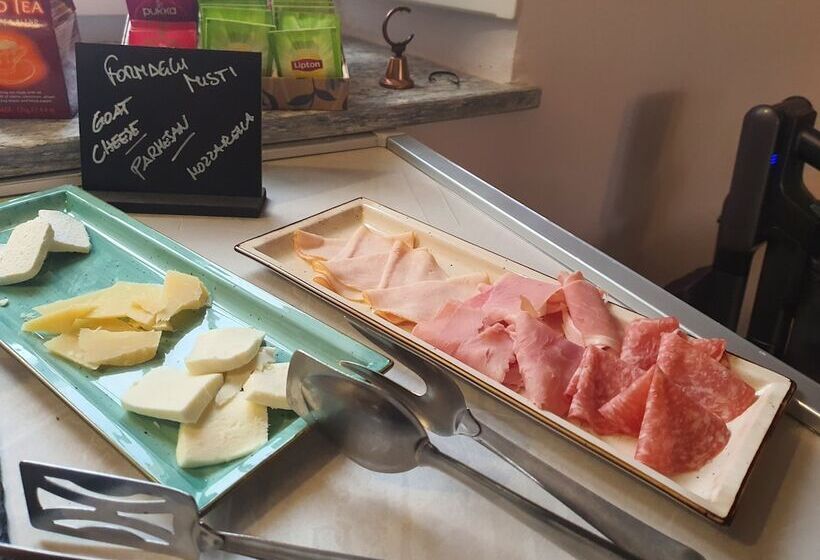 تختخواب و صبحانه La Bolgora Guesthouse