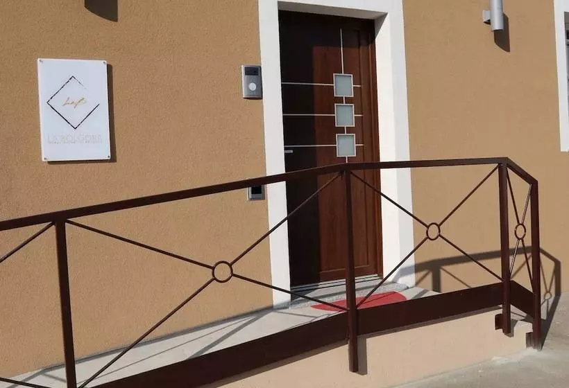 تختخواب و صبحانه La Bolgora Guesthouse