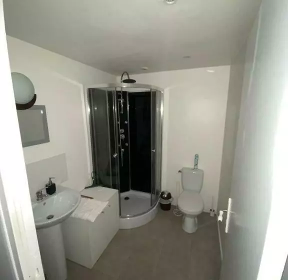 Aamiaismajoitus (B&B) La Dilichambre