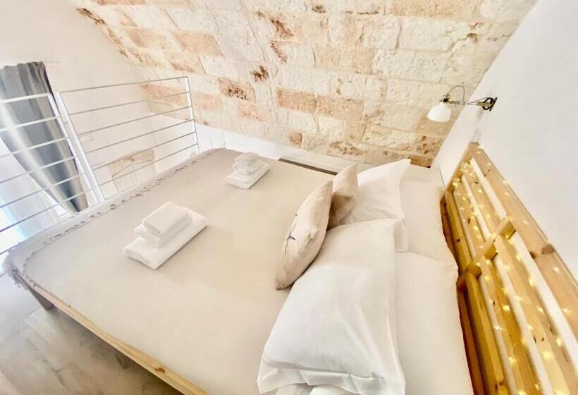 ベッドアンドブレックファースト Stella Marina Luxury