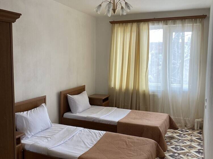 Cardinal Hotel Tsaghkadzor