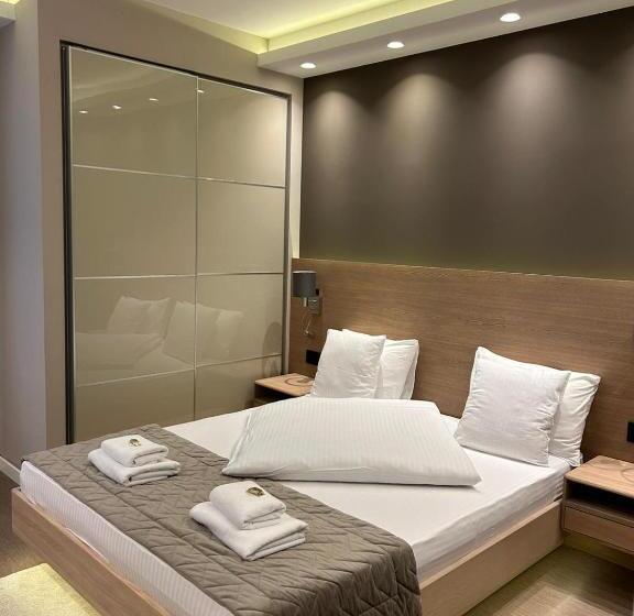 هتل Emilia Lux Rooms