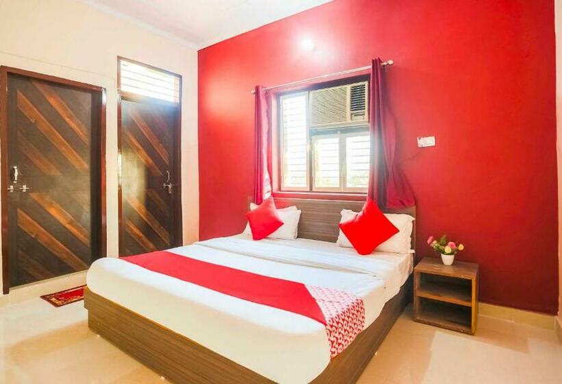 Hotel Flagship Dezire Residency