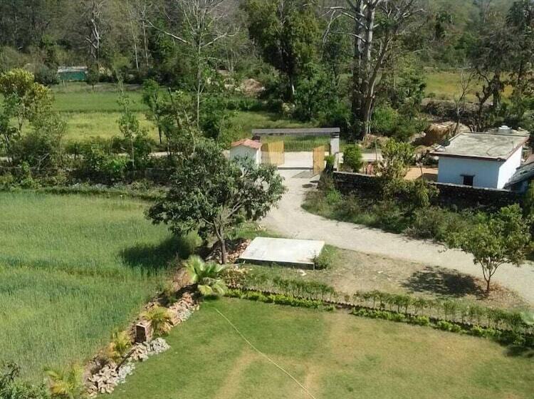 Отель Jungle Corbett Castle