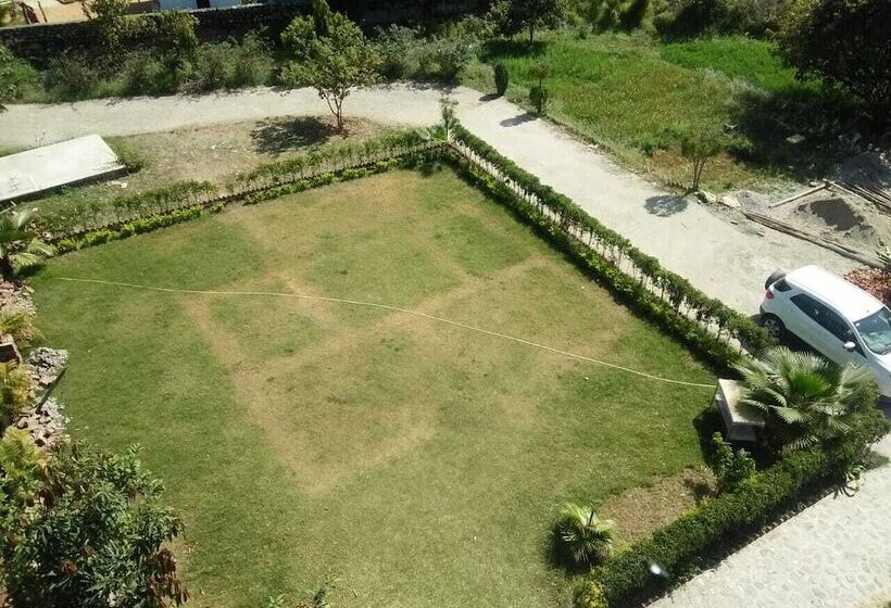 Отель Jungle Corbett Castle