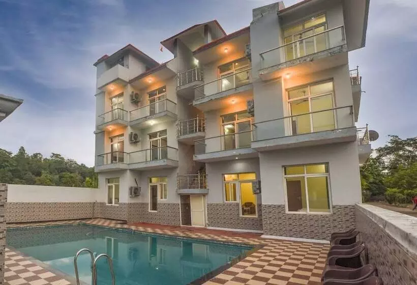 Hotelli Jungle Corbett Castle