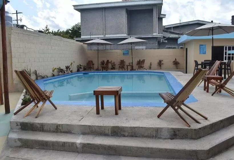 Hotelli Luna Azul By Uvas