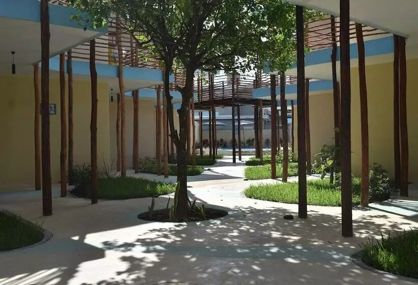 Hotelli Luna Azul By Uvas