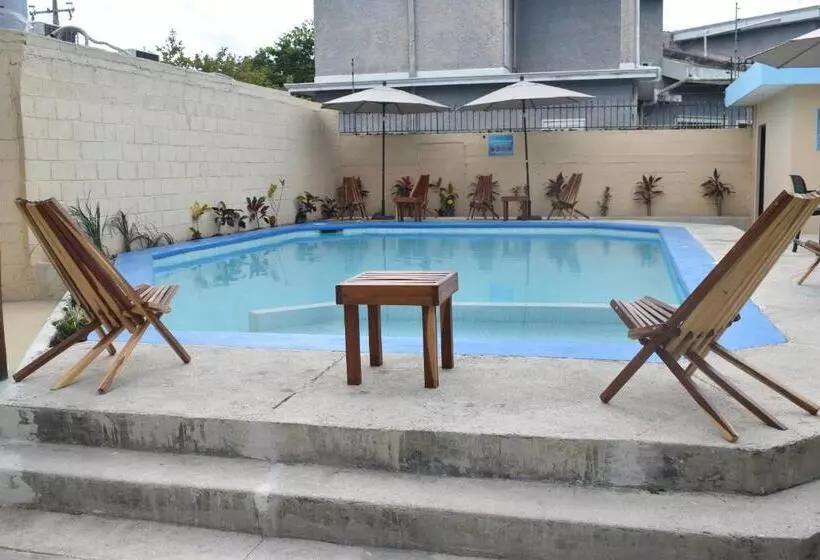 Hotelli Luna Azul By Uvas