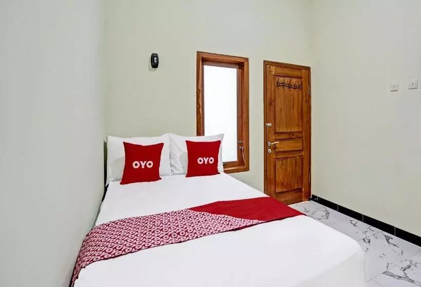هتل Oyo 92043 Kost Barokah Syariah Madiun