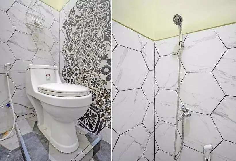 هتل Oyo 92043 Kost Barokah Syariah Madiun