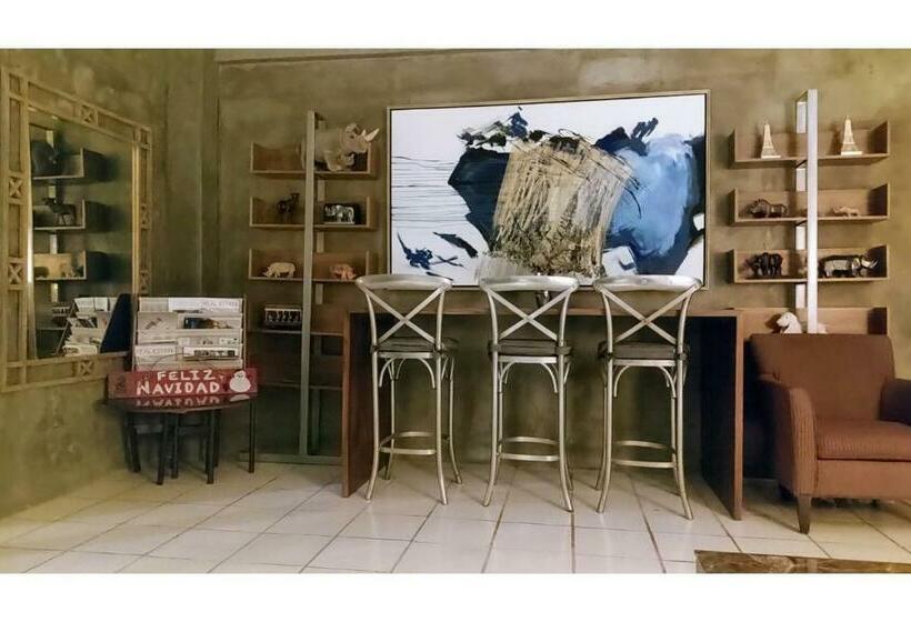 فندق Oyo Suites Aeropuerto