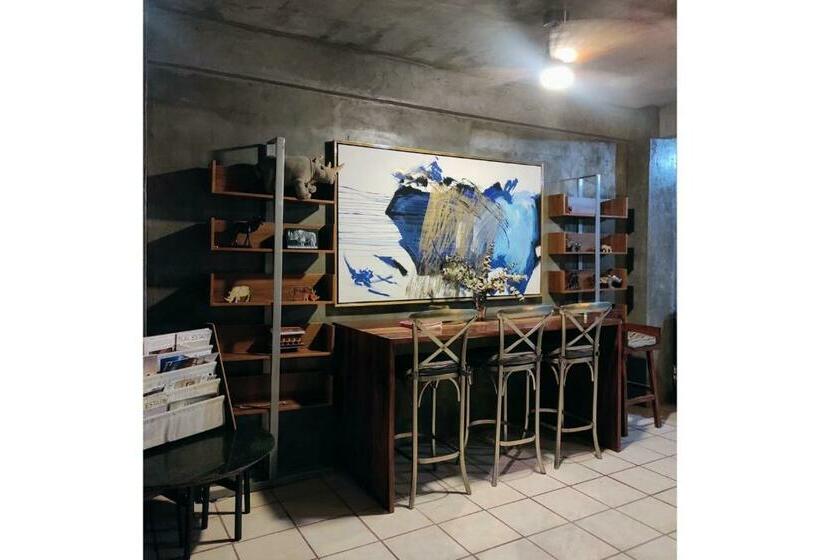 فندق Oyo Suites Aeropuerto