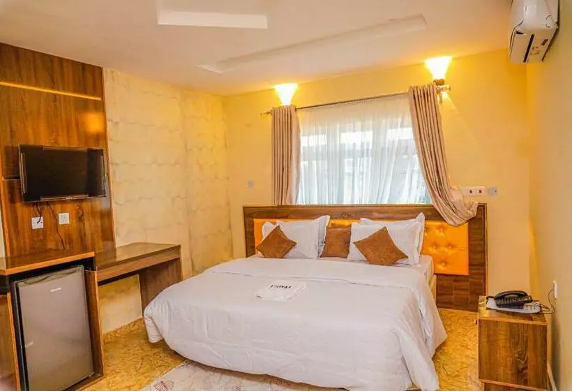 Prinaj Hotel & Resort