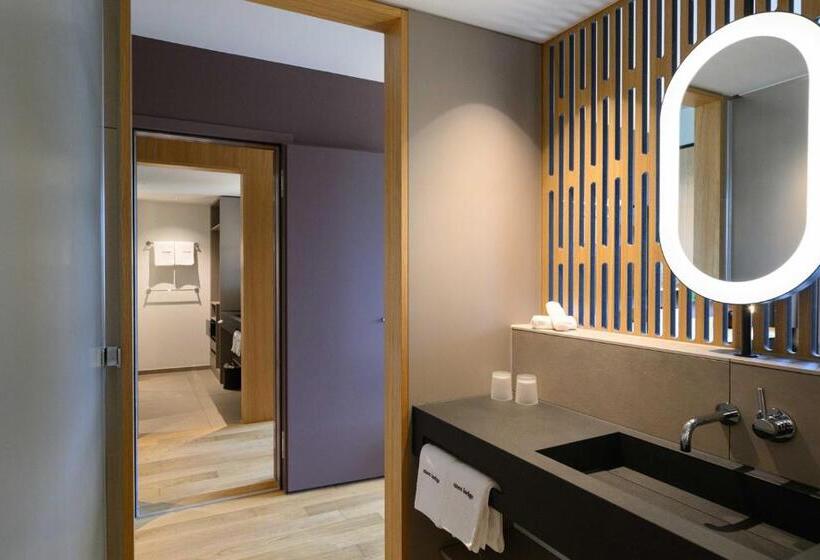 בית מלון כפרי Stoos Lodge