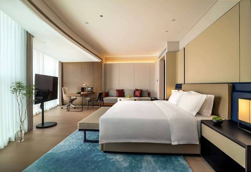 Отель Wyndham Grand Plaza Royale Yujia Anhua