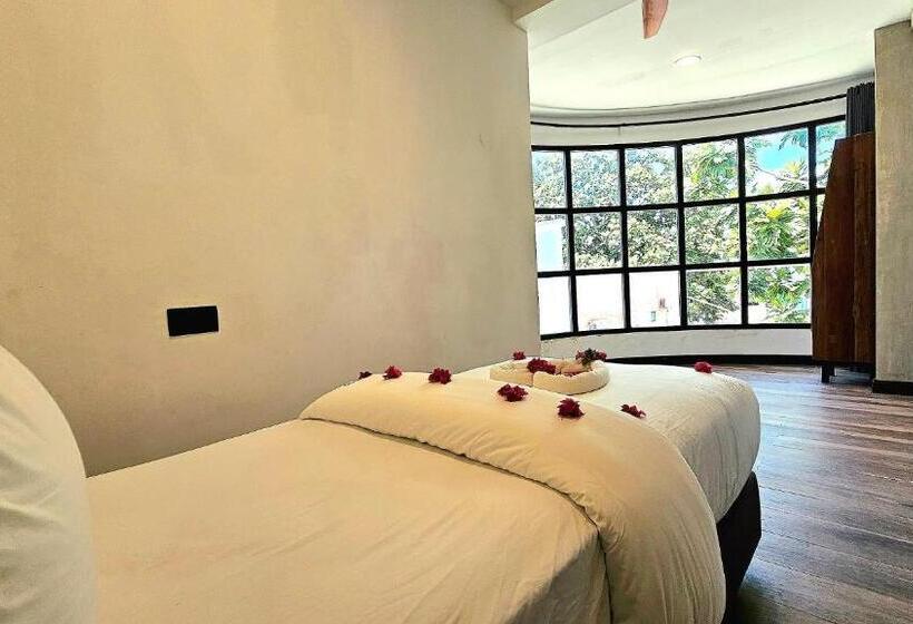 پانسیون Dhigurah Cottage