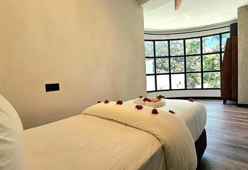 پانسیون Dhigurah Cottage