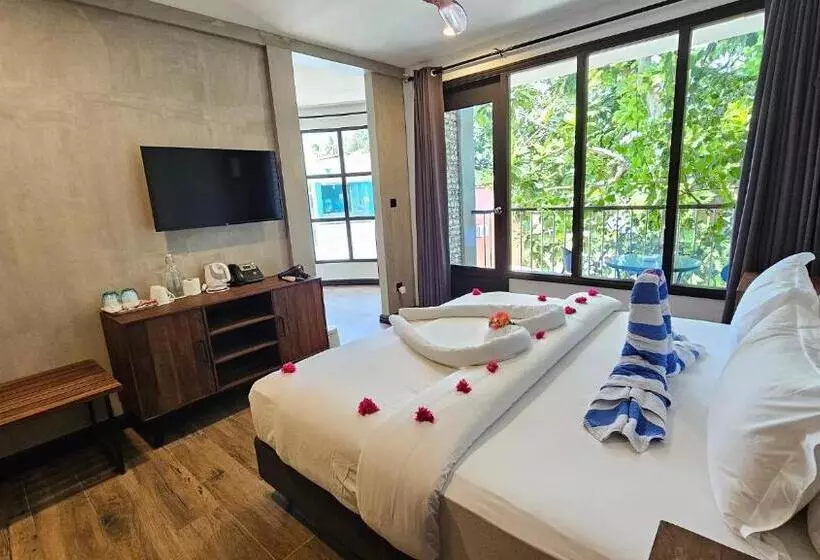 پانسیون Dhigurah Cottage