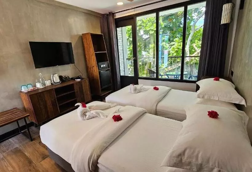 پانسیون Dhigurah Cottage