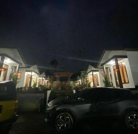 Pensionat Villa Madinna Dieng