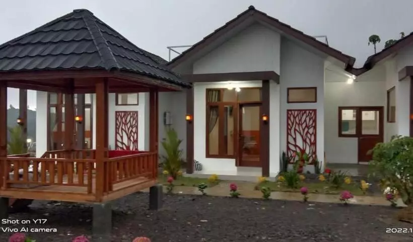 Pension Villa Madinna Dieng