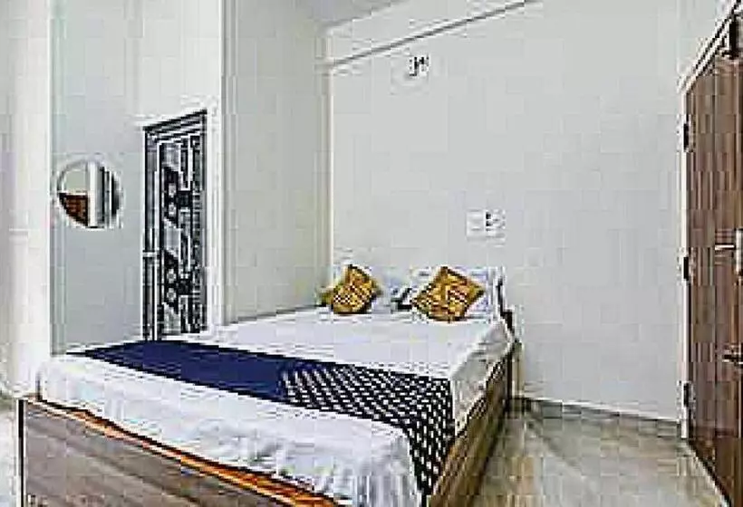 Spot On Hotel Slv Boarding & Lodging