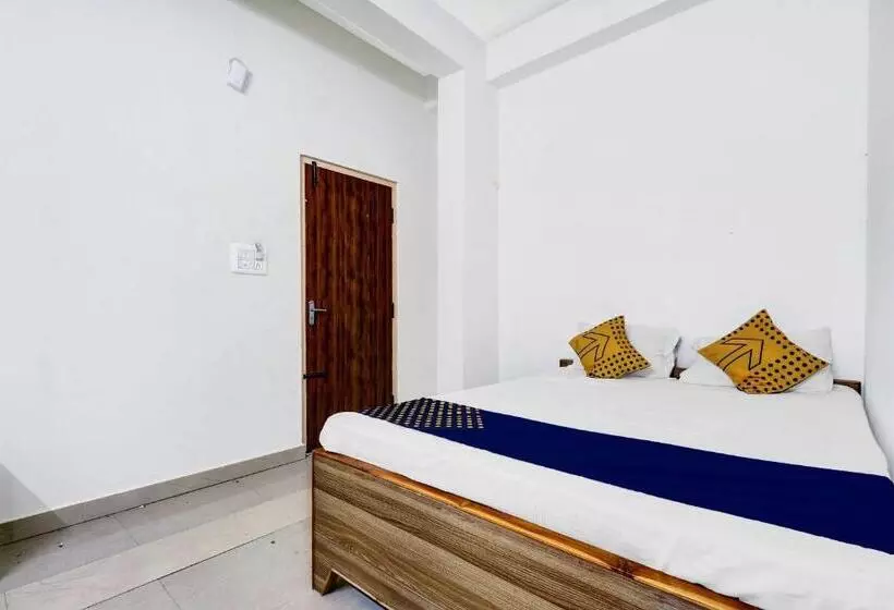 Spot On Hotel Slv Boarding & Lodging