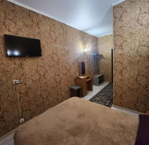 هاستل оазис