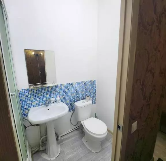 هاستل оазис