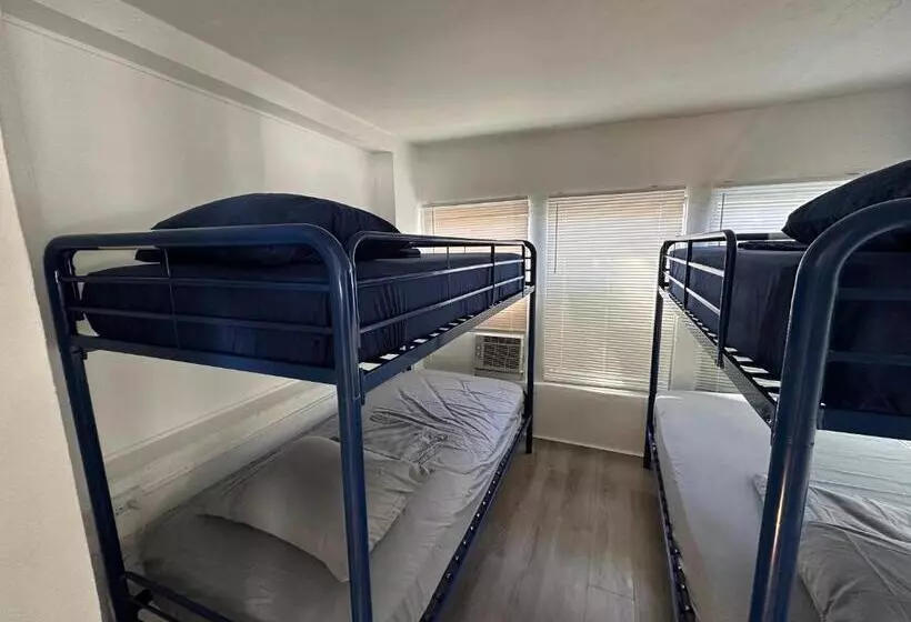 هاستل Oqp Vacations Edgewater