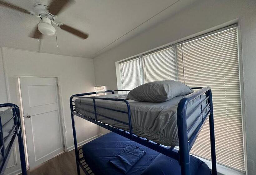 هاستل Oqp Vacations Edgewater