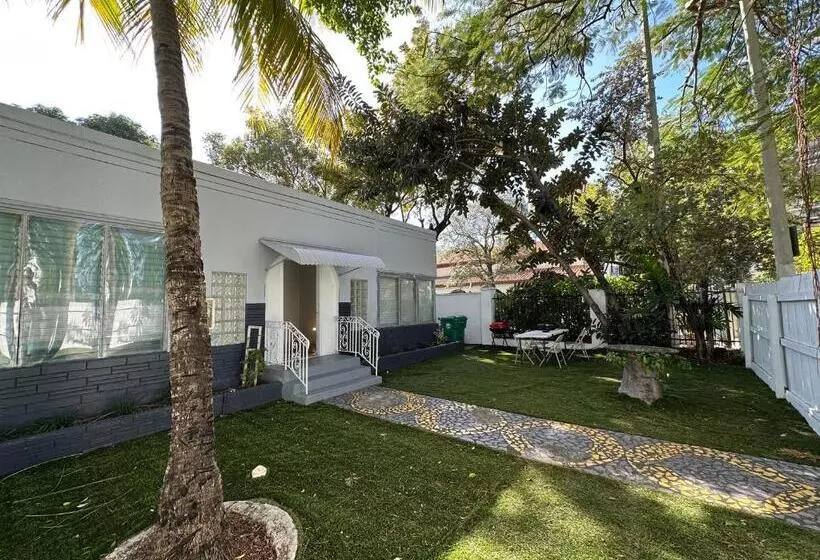 هاستل Oqp Vacations Edgewater