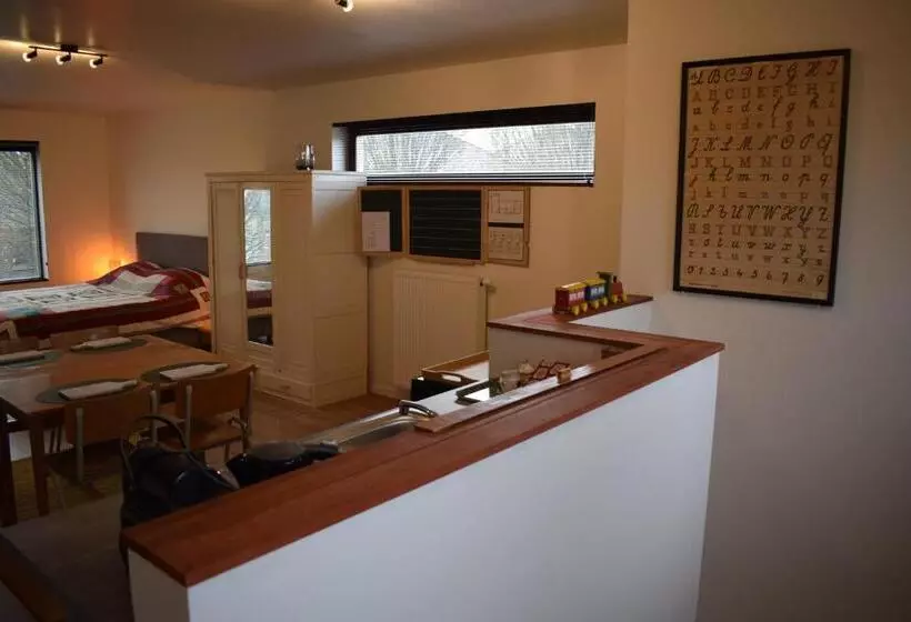 B&b Houten Huis