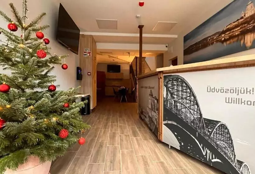 ベッドアンドブレックファースト Ehotel Esztergom