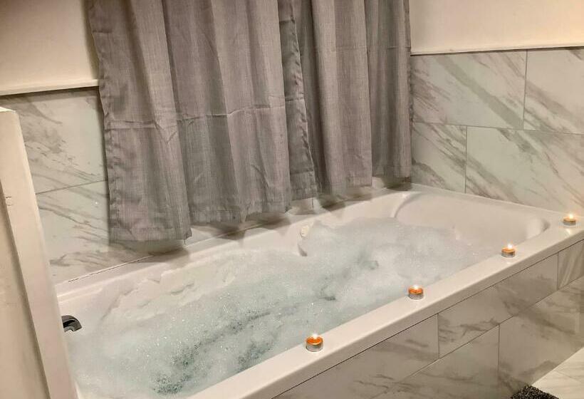 Heartland B & B/business Retreat