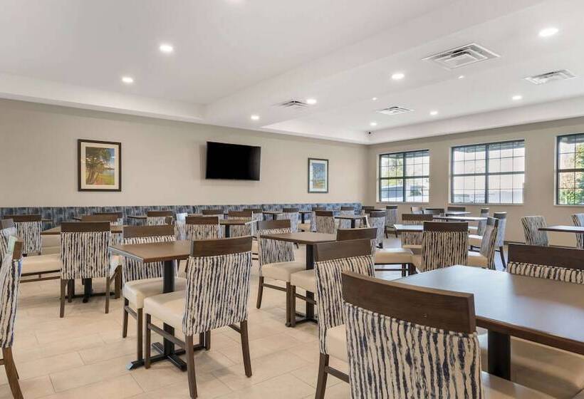 هتل Pestana Orlando Suites Lake Buena Vista