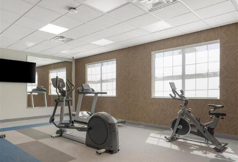 هتل Pestana Orlando Suites Lake Buena Vista