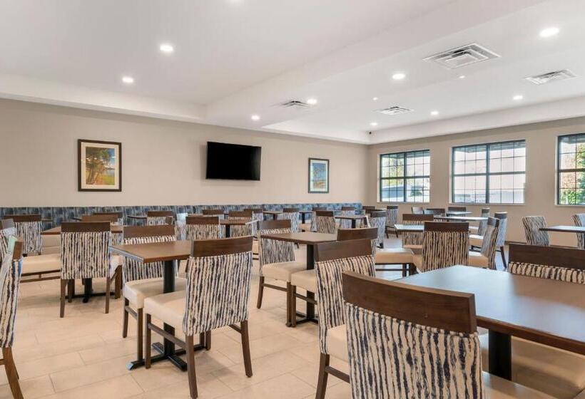 هتل Pestana Orlando Suites Lake Buena Vista