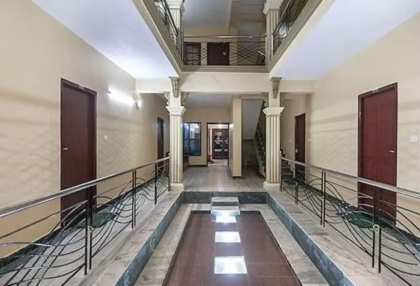 هتل Rahul Stone Palace