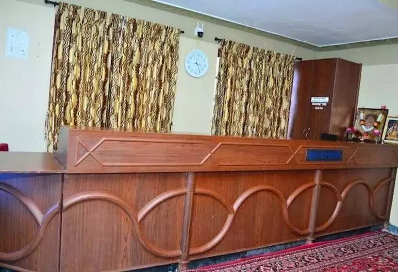 هتل Rahul Stone Palace